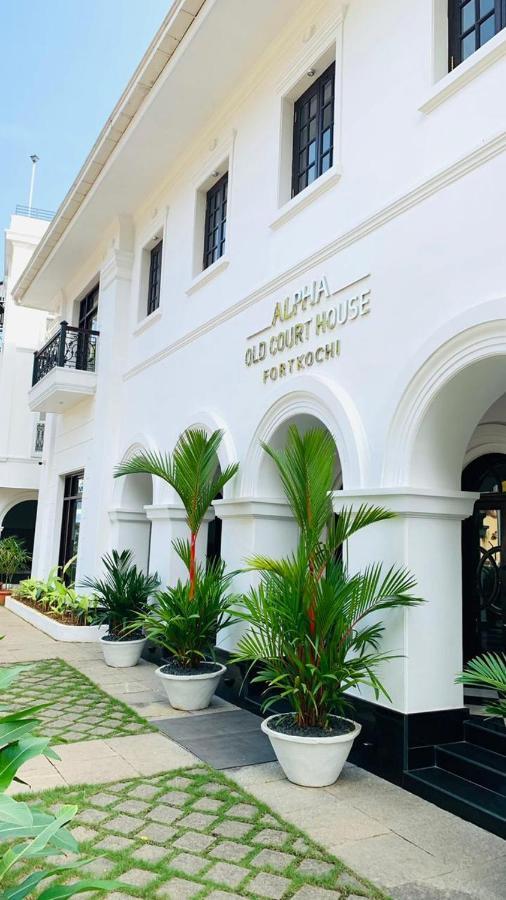 Hotel Alpha Old Court House Kochi Exterior foto