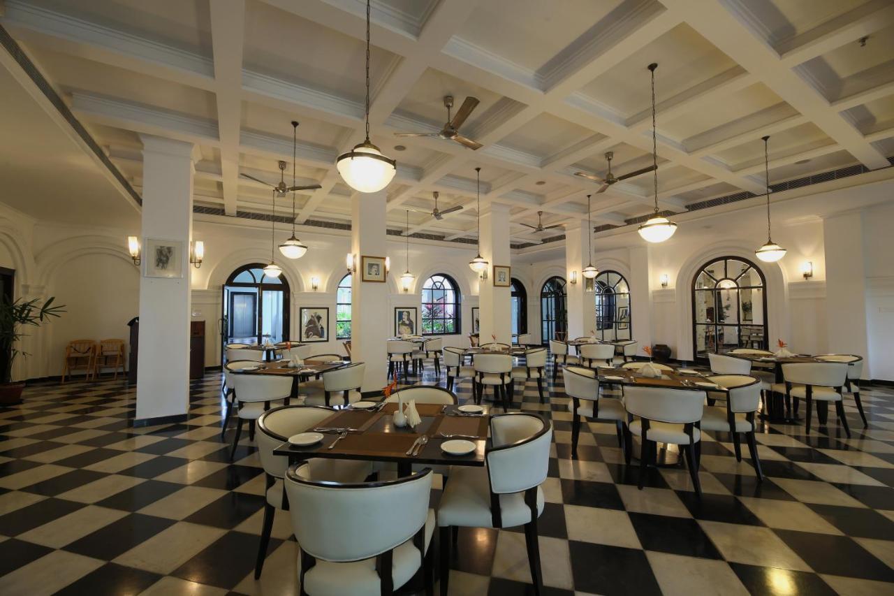Hotel Alpha Old Court House Kochi Exterior foto