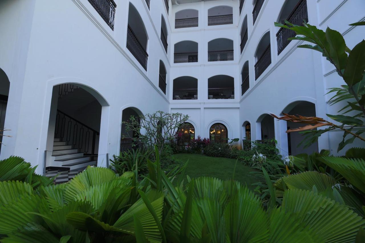 Hotel Alpha Old Court House Kochi Exterior foto
